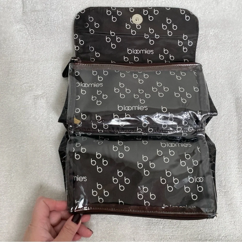Barr + Barr New York Women's Brown Faux Croc Makeup Small Toiletries Bag Travel